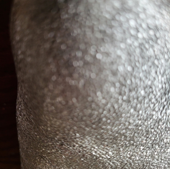 Naturalizer gold shoes size 10 - Picture 3 of 6